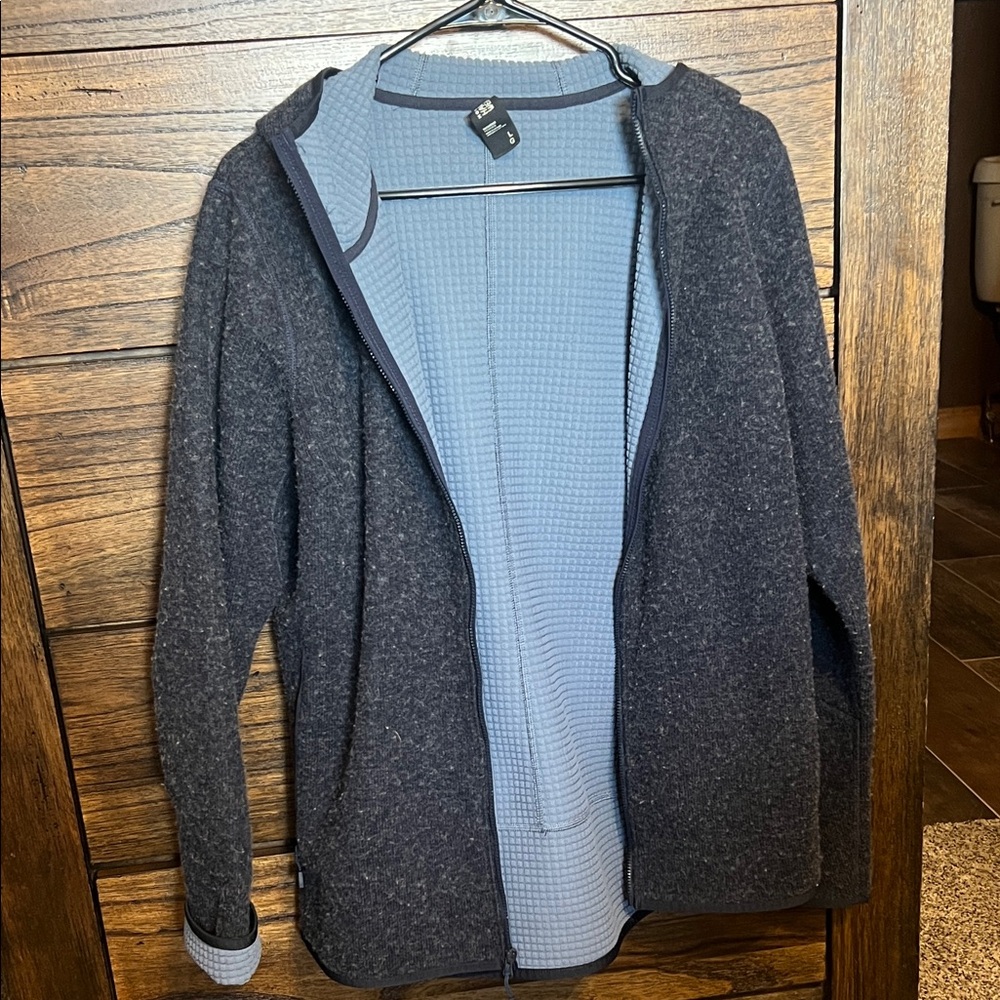 Mountain Hardwear Dark Gray Zip-Up Sweater